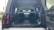 Land Rover Defender 3.0 D250 SE 110 5dr Auto Diesel Estate